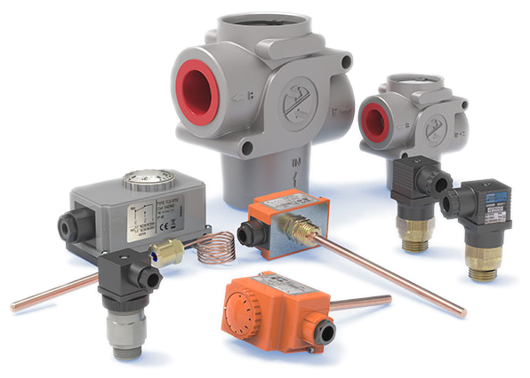 Thermostatic valves and thermostats with capillary sensing bulbs