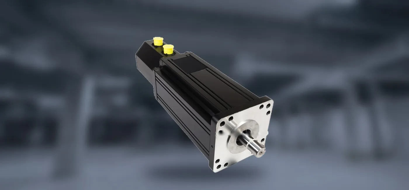 Brushless servo motor with square flange for a CNC machine tool